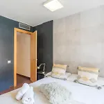 My Space Emirates - Splendid With Terrace And Pool Near Park Gueell