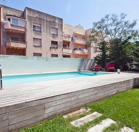 My Space Emirates - Splendid With Terrace And Pool Near Park Gueell Appartamento