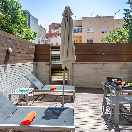 My Space Emirates - Splendid With Terrace And Pool Near Park Gueell דירה *