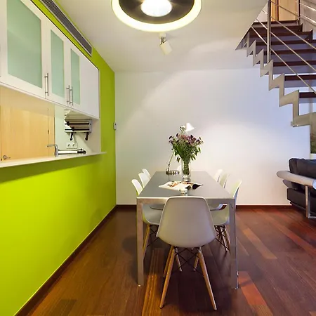 My Space Emirates - Splendid With Terrace And Pool Near Park Gueell Apartment Barcelona